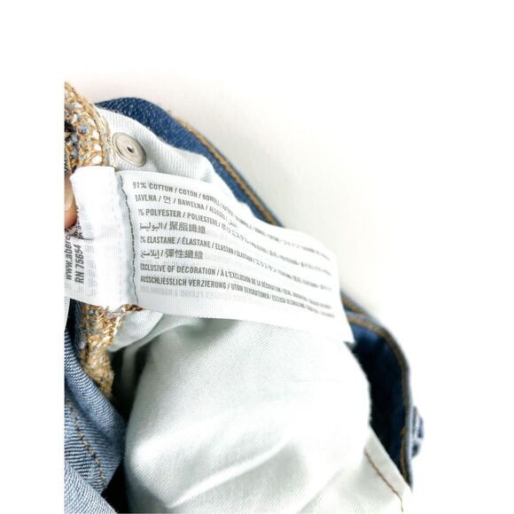 Hollister Men’s Stacked Skinny Distressed Jeans - Picture 8 of 8